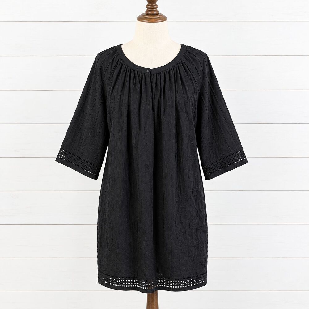 Calvin Klein Black Cotton Eyelet Trimmed Dress Size 12 Pleated Bodice Designer